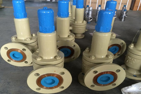 對卡式氣動蝶閥