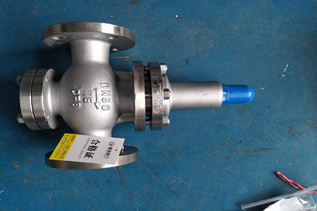 對卡式氣動蝶閥